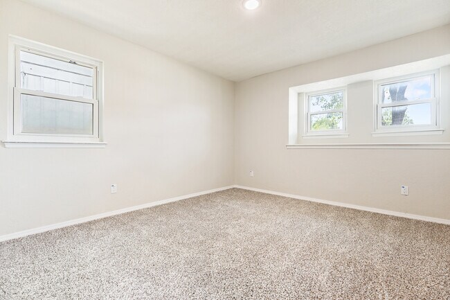 Photo - 3325 Del Rancho Rd