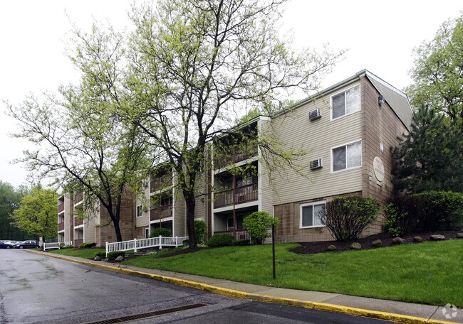 Photo - Newton Hill Apartments