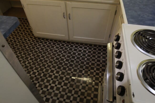 Photo - 403 W Hill St Unidad 2