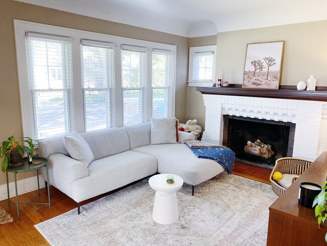 Photo - 1312 N Maple Ave