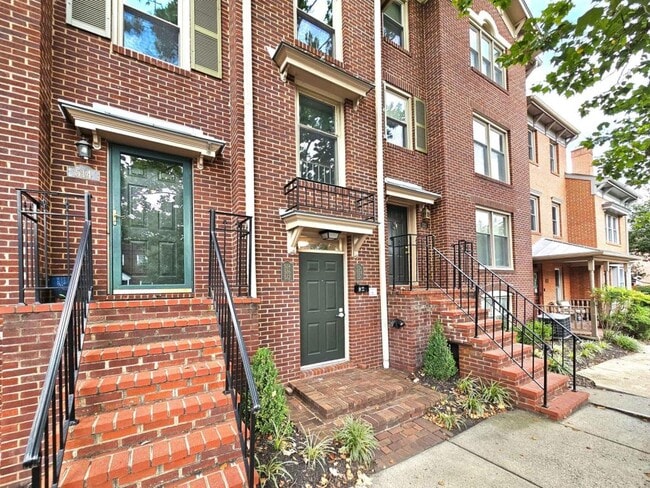 Building Photo - 516 N West St Rental