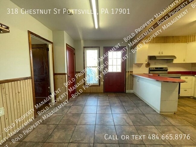 Photo - 318 Chestnut St
