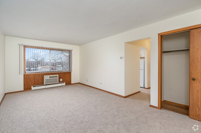2BR,1BA - 700SF - Sala de estar