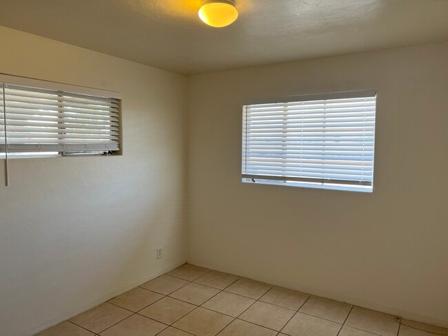 Photo - 223 E 2nd St