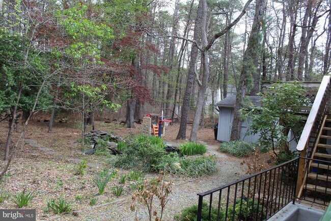 Photo - 7 Georgian Ct