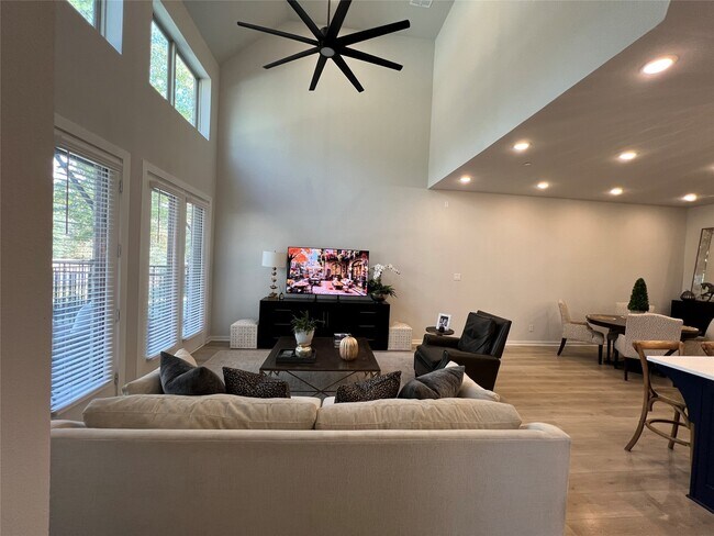 Photo - 2694 Woodforest Pkwy N