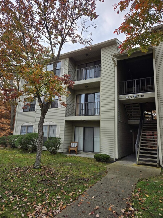 Photo - 203 Colonial Ct Condo Unit 203