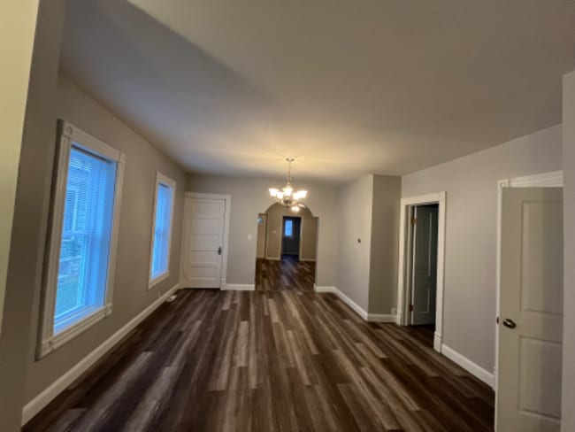 Photo - 1036 W 4th St Unit Apt 1