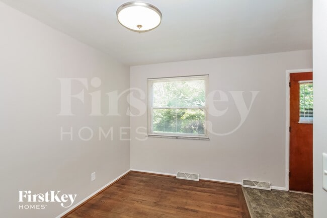 Photo - 9216 Maverick Dr