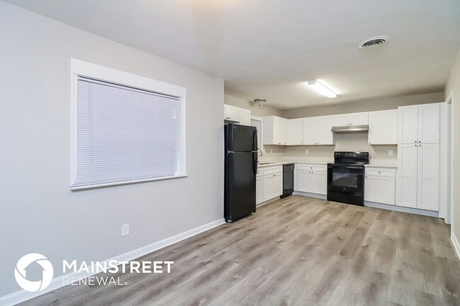 Photo - 3550 Creston Ct