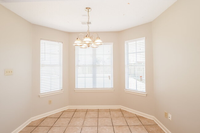 Photo - 6254 Ravenwood Park Dr N