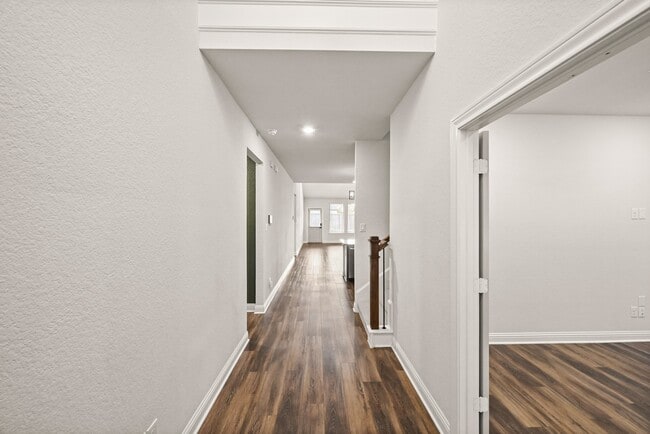 Photo - 15703 Monkey Rock Dr