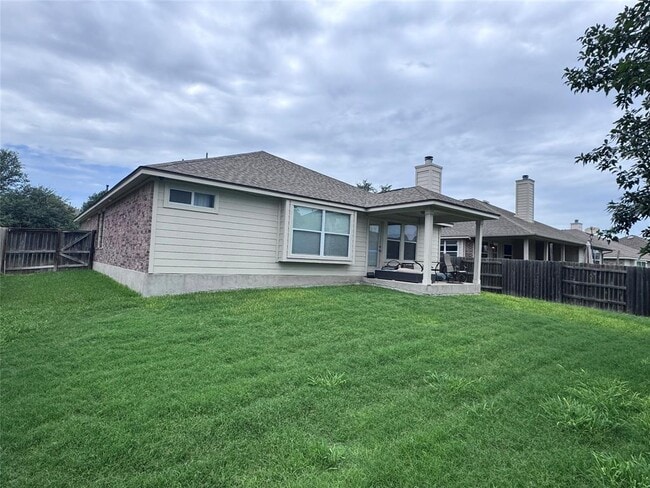 Building Photo - 20816 Kearney Hill Rd Rental