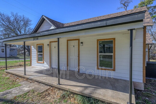 Photo - 1434 S Rusk St