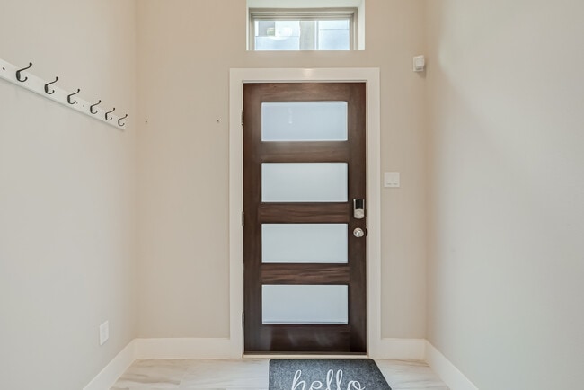 Photo - 5838 E Post Oak Ln