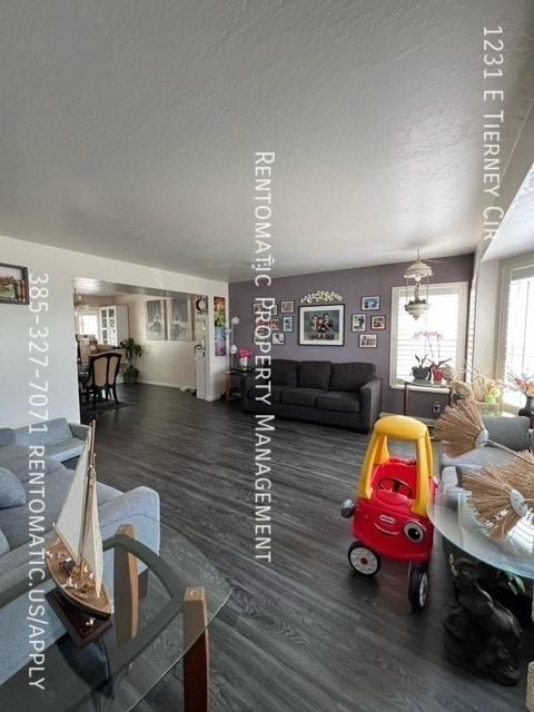 Photo - 1231 Tierney Cir