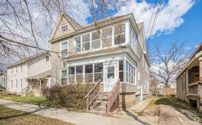 Building Photo - 717 Chatham St NW Unit 717 Rental