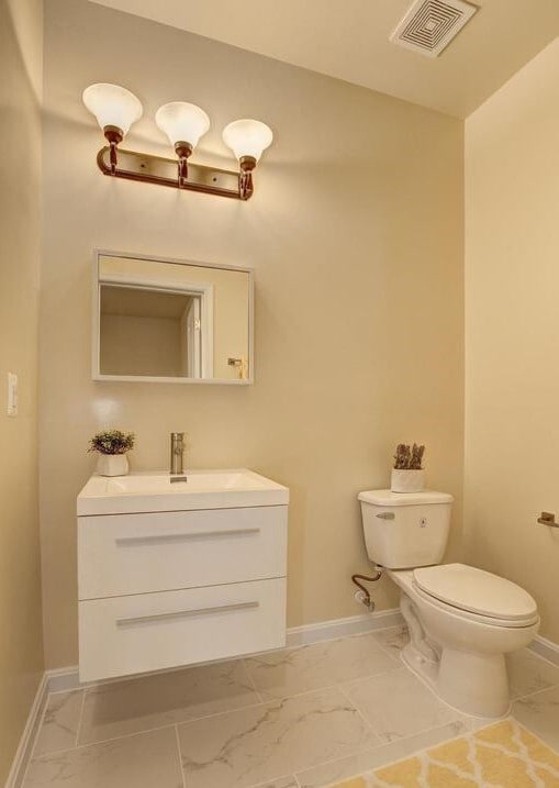 Photo - 5007 A St SE