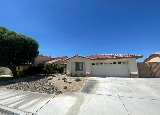 Photo - 43595 Reclinata Way