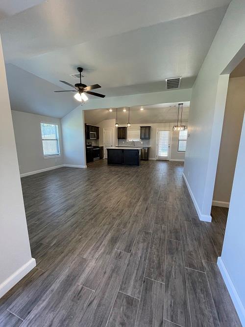 Photo - 2372 Anne Ln