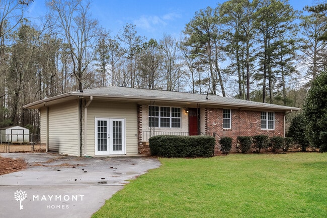 Photo - 195 Greenway Dr