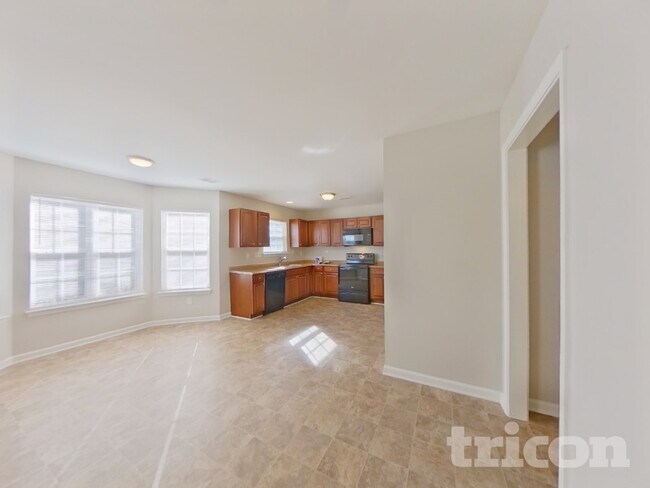 Photo - 5506 Linda Vista Ln