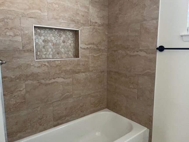 Building Photo - 10134 Kirkglen Dr