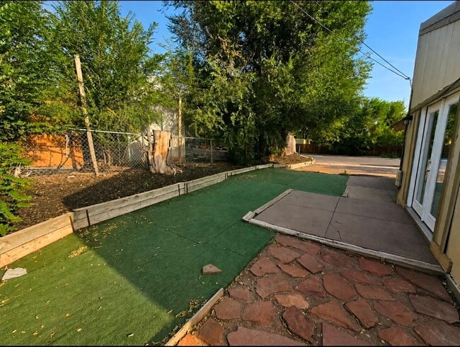 Photo - 2532 W 3rd St