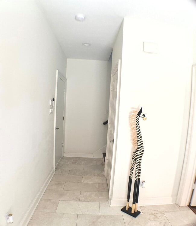 Photo - 913 Birdsall St