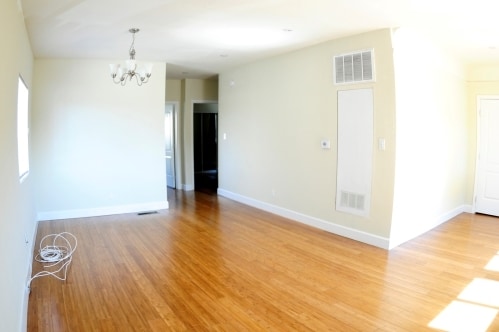 Photo - 3554 - 3556 S. Budlong Ave