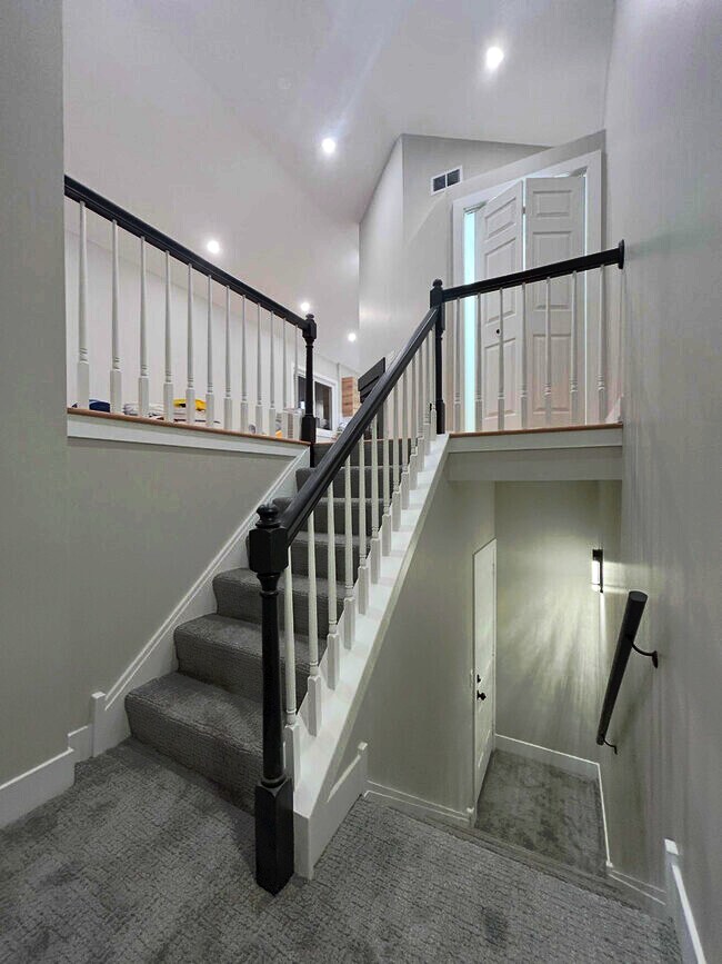 Photo - 1506 N Bosworth Ave