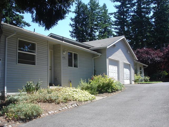 Photo - Foster Apartments