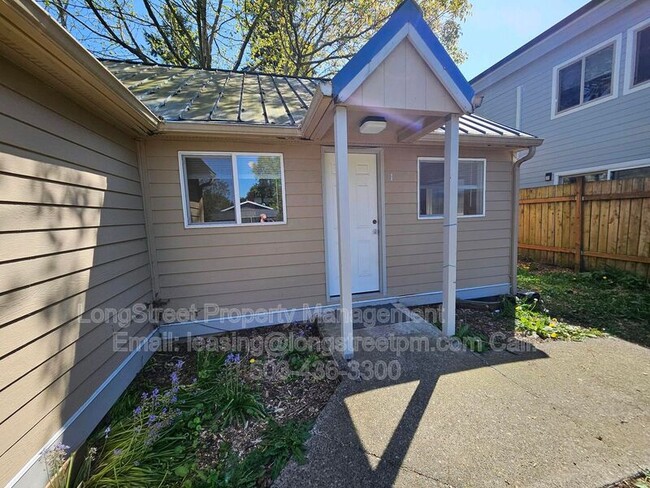 Photo - 4553 NE 105th Ave