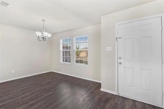 Photo - 1452 Willoughby Way