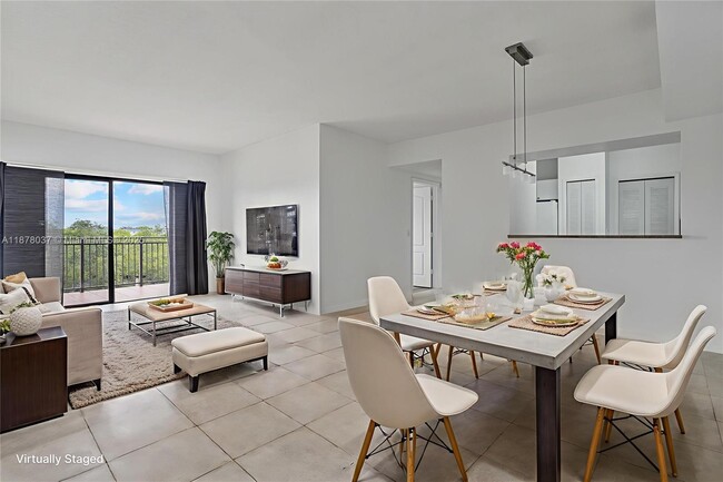 Building Photo - 9340 Fontainebleau Blvd Unit W505 Rental