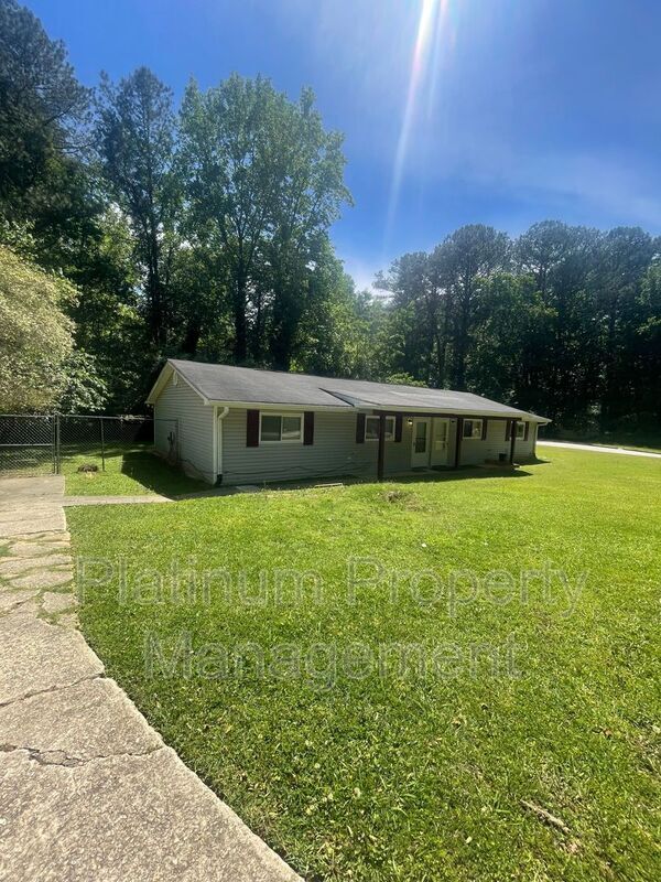 Photo - 541 Springwood Dr Rental