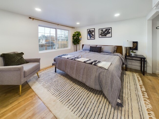 Photo - 1322 Potter Ave
