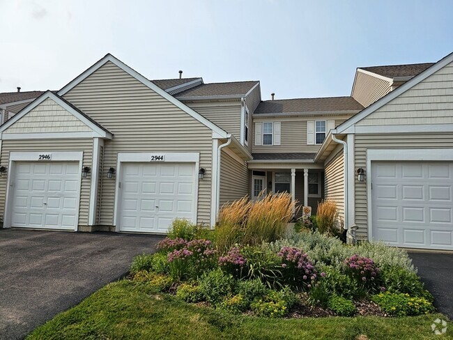 Building Photo - 2944 White Thorn Cir Rental
