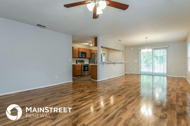 Photo - 2523 Yale Ave