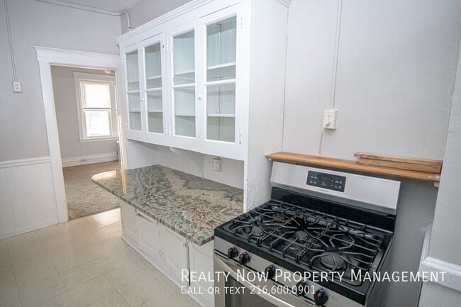 Building Photo - 4088 Erie St