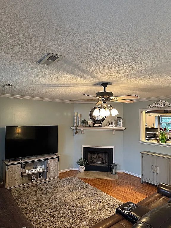Photo - 8145 Iris Dr