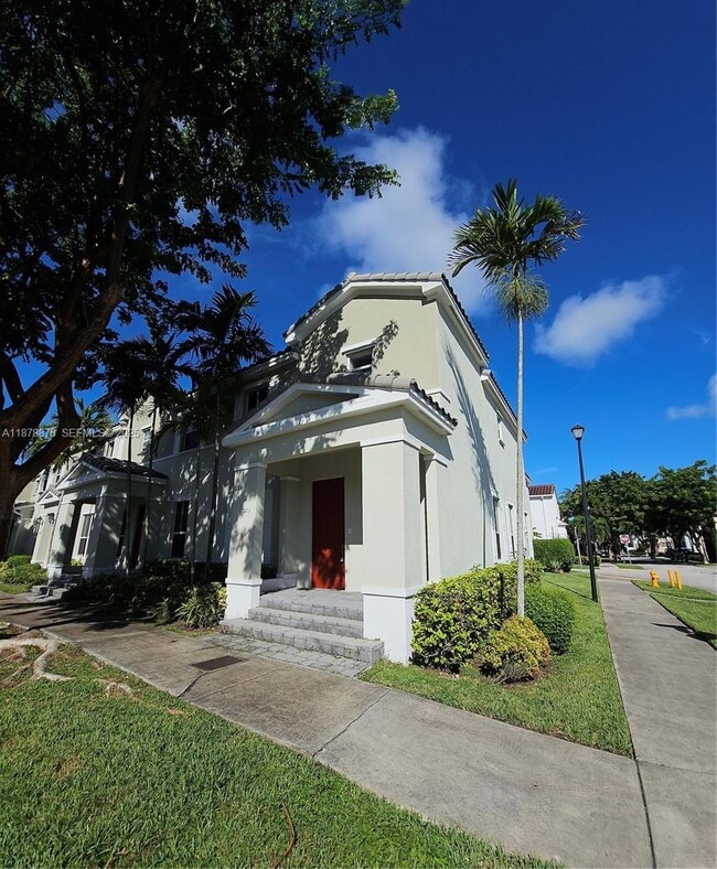 Photo - 17065 SW 93rd St