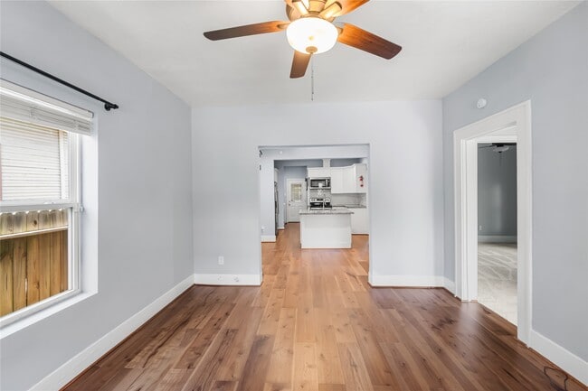 Photo - 3108 Indiana St