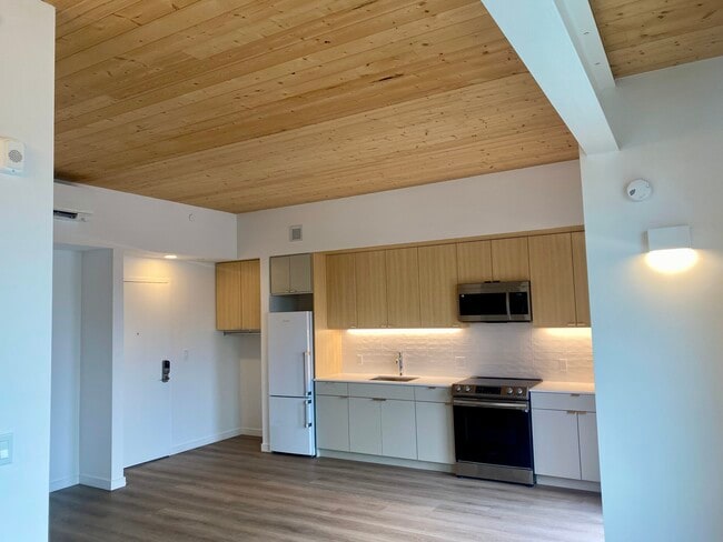 Photo - 148 Broadway Apartments Unit 502A