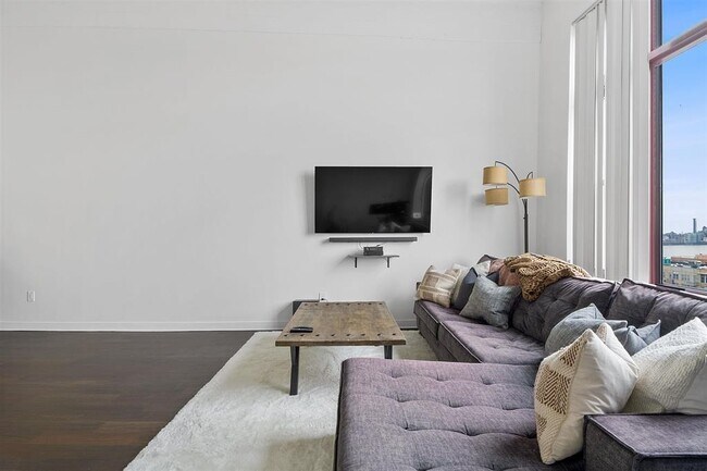 Photo - 1500 Hudson St Unit 12O