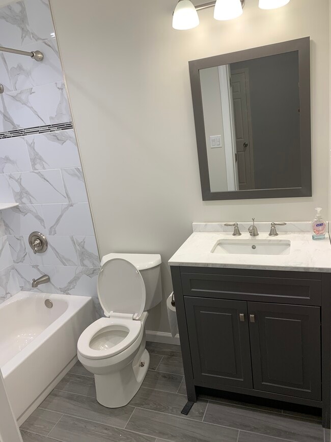 Photo - 804 hidden village dr