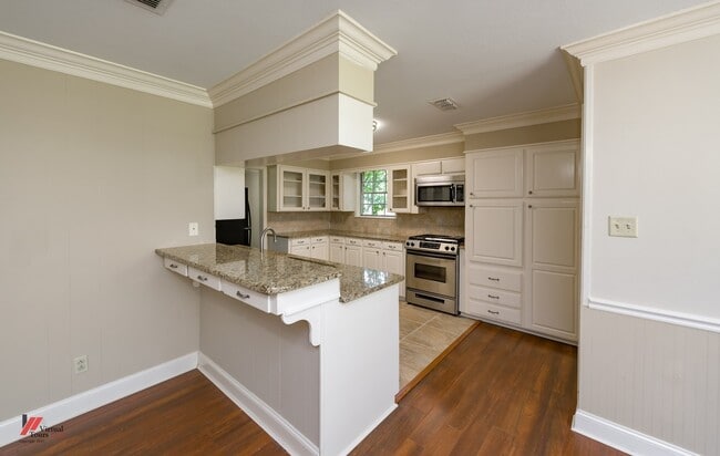 Photo - Move in Special 1k off the First Months Rent!