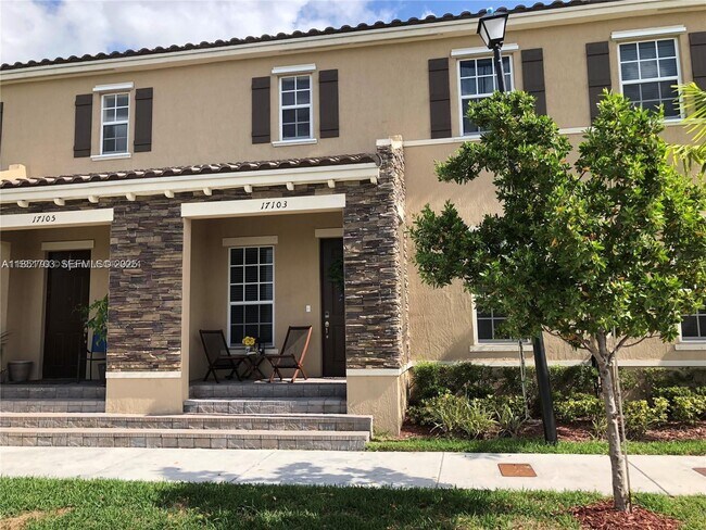 Photo - 17103 SW 96th St