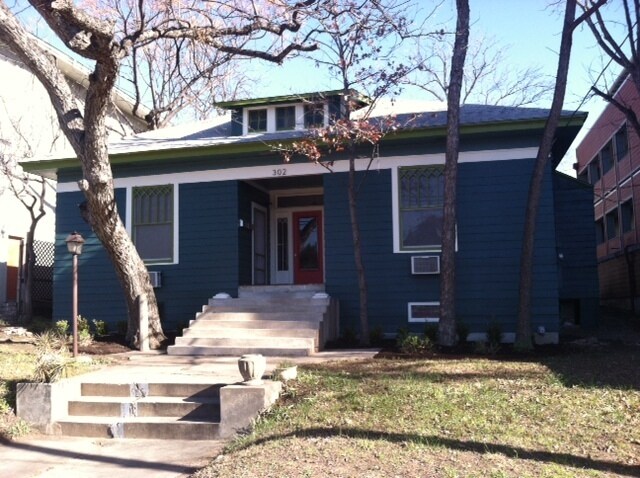 Photo - 302 E 30th St Apartment Unit A