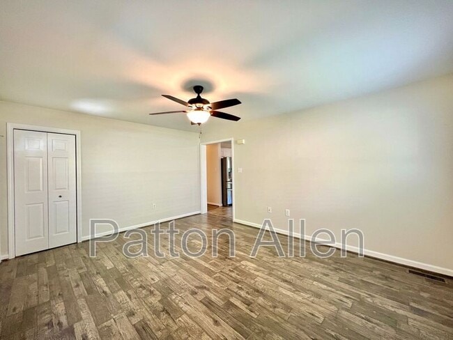 Photo - 313 Westover Dr